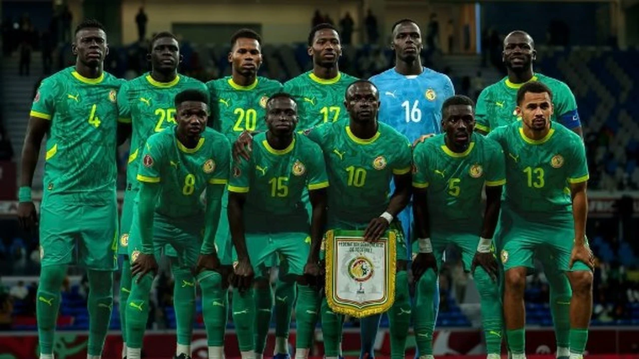 عقوبات دولية مغلظة.. خبير تحكيمي يكشف تبعات انسحاب منتخب السنغال من المباراة